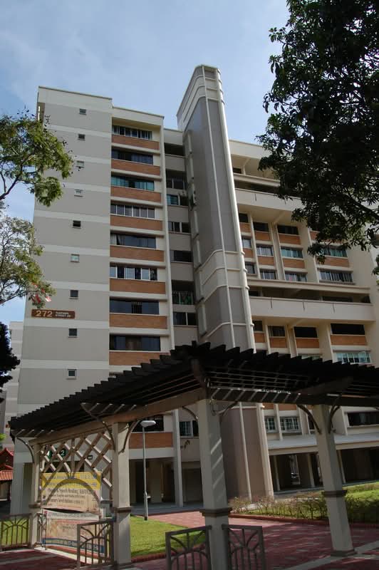272 Tampines Street 22
