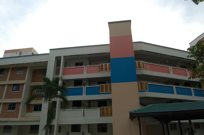 292 Tampines Street 22