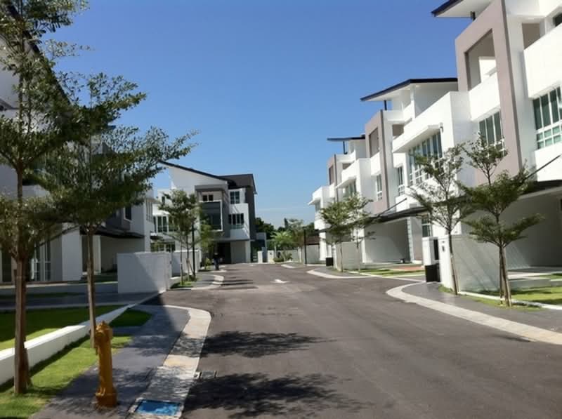 The Grove Waterscape Villas - iProperty.com.my