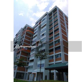 210 Tampines Street 23