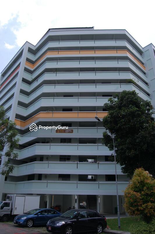 211 Tampines Street 23 #0