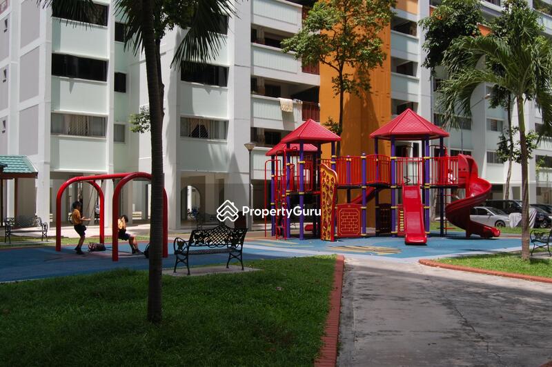For Rent - 212 Tampines Street 23