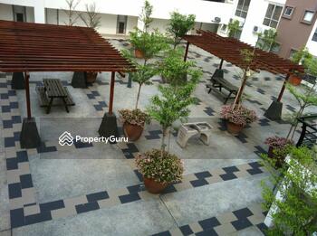 Axis Residence