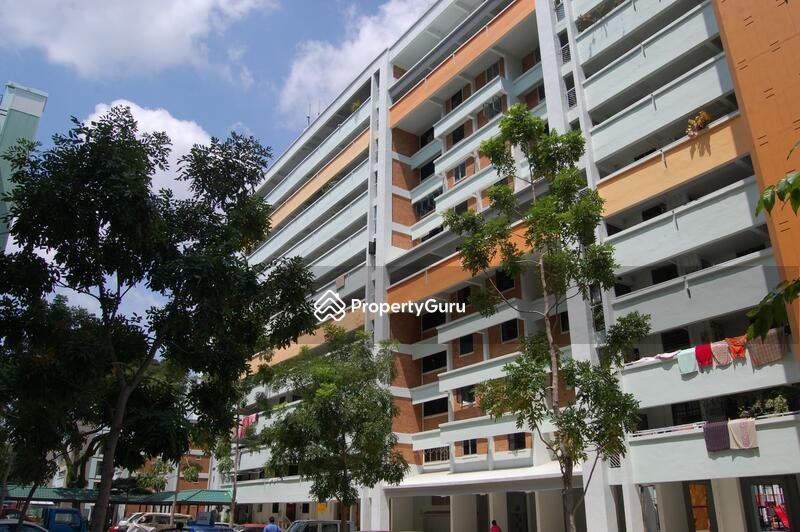 214 Tampines Street 23 #0