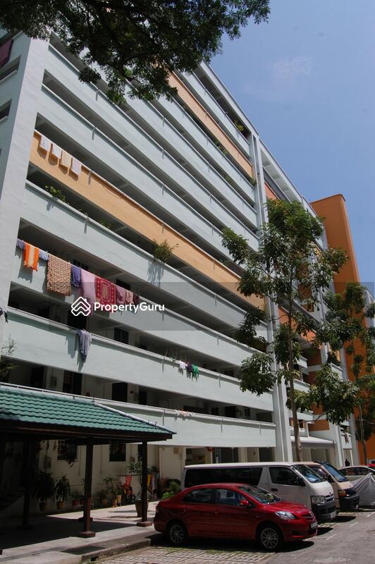 214 Tampines Street 23 #0