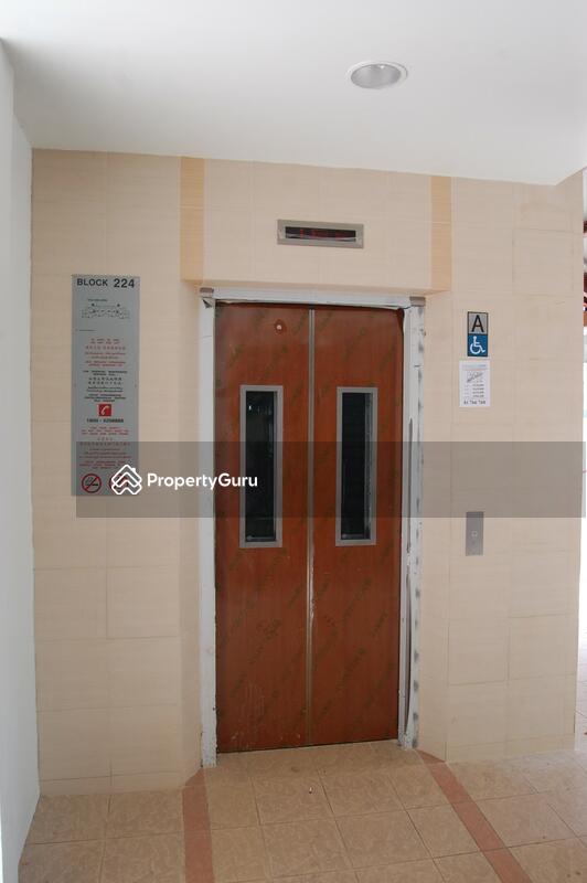 224 Tampines Street 23 #0