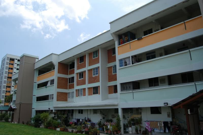 228 Tampines Street 23