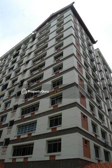 For Rent - 304 Tampines Street 32