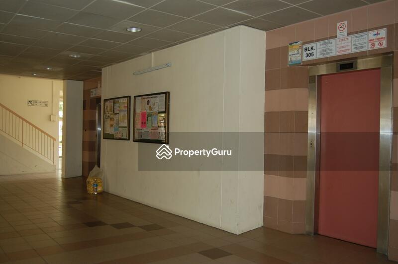 For Rent - 305 Tampines Street 32
