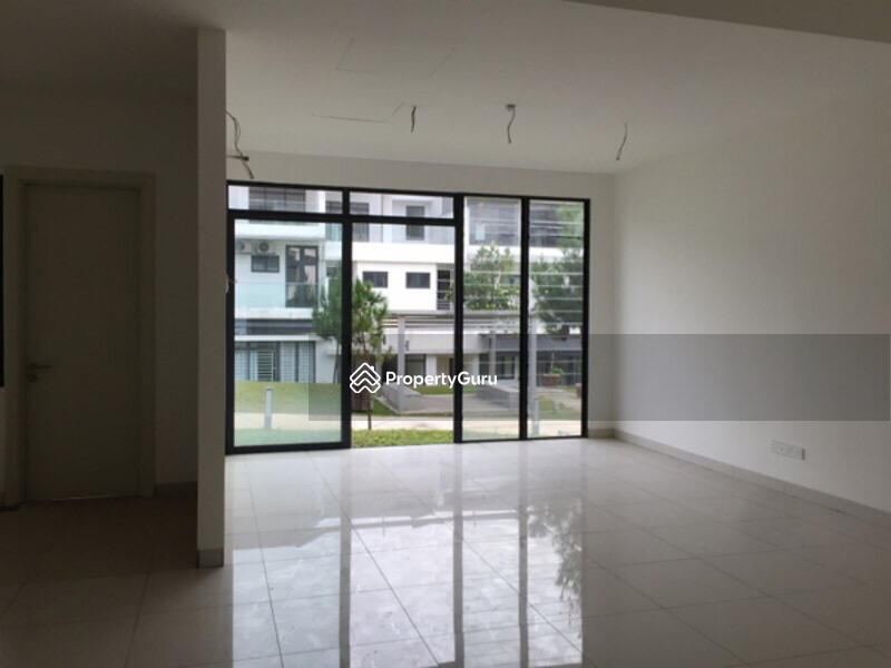 Untuk Dijual - Lake Club Parkhome