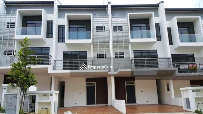 Untuk Dijual - Lake Club Parkhome