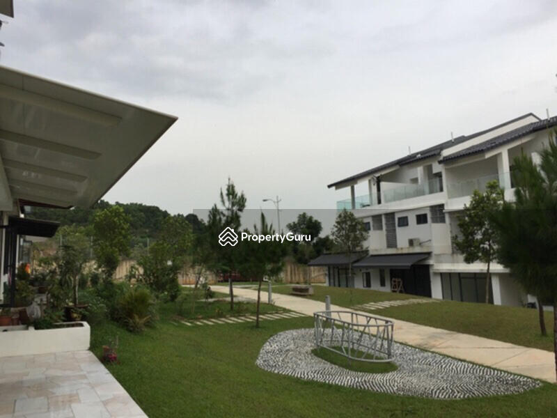 Untuk Dijual - Lake Club Parkhome