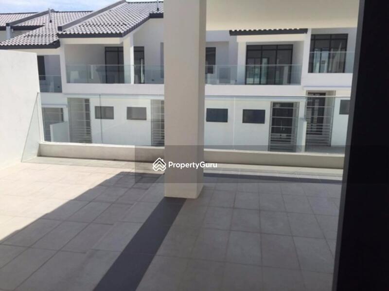 Untuk Dijual - Lake Club Parkhome