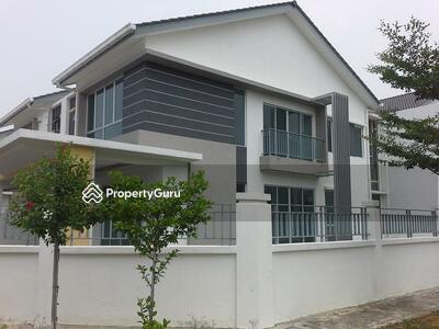 - Ixora @ Bandar Parklands