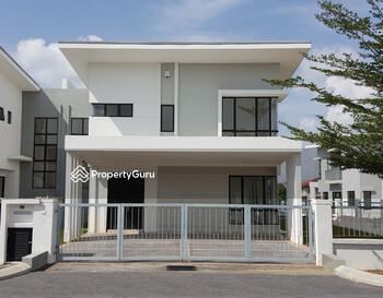 Aronia @ Setia Ecohill 2