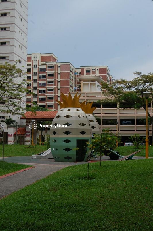 312 Tampines Street 33 #0