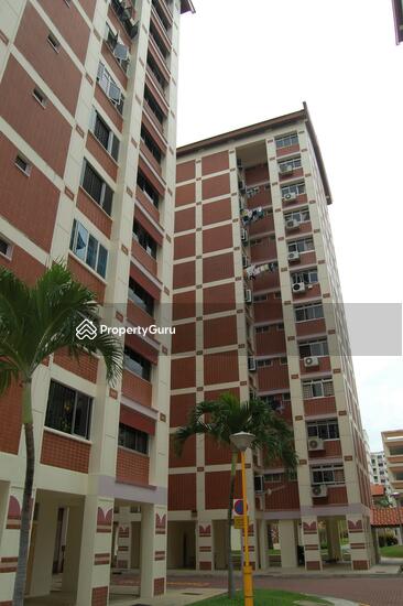 For Sale - 315 Tampines Street 33