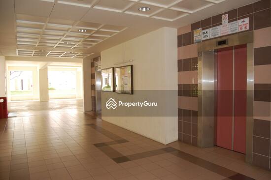 For Sale - 315 Tampines Street 33