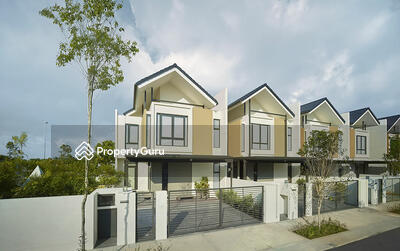 - Avira, Bandar Bukit Raja