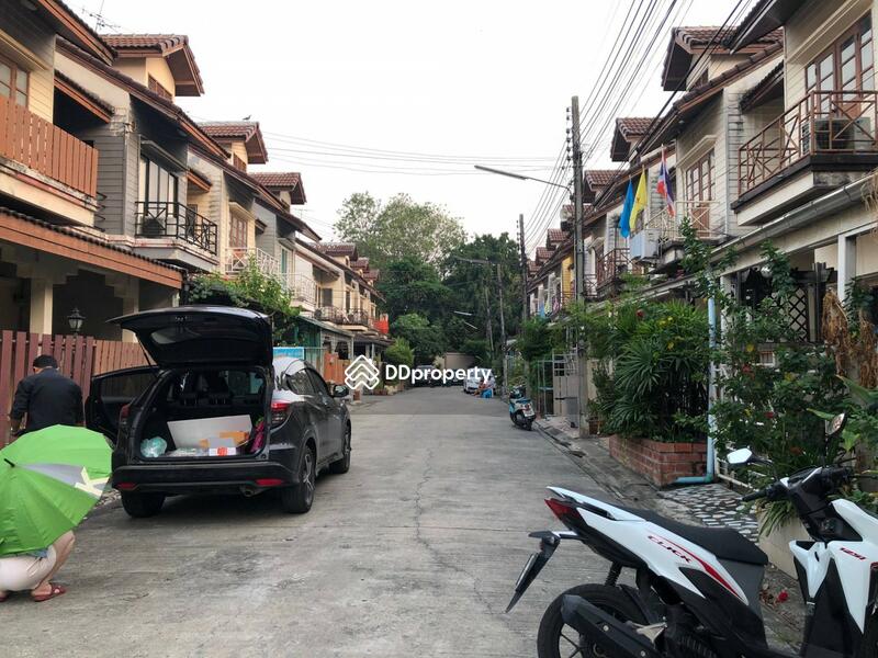 ขาย - Moobaan Euapracha Nuanchan : หมู่บ้านเอื้อประชา นวลจันทร์, กรุงเทพ