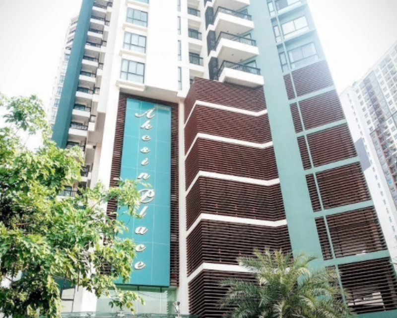 Akesin Place