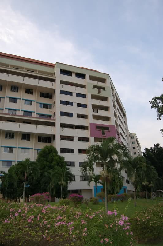 454 Tampines Street 42