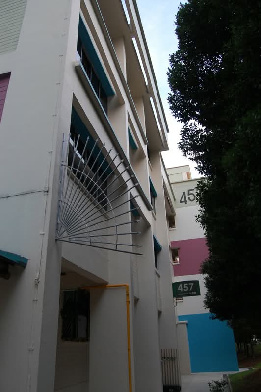457 Tampines Street 42