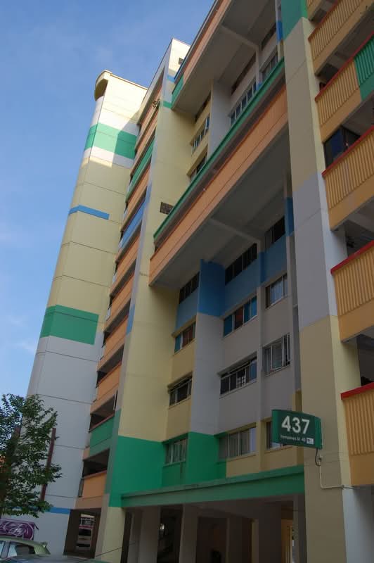 437 Tampines Street 43