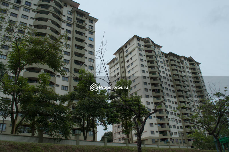 For Sale - Anjung Hijau (Greenfields)