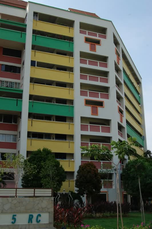 462 Tampines Street 44