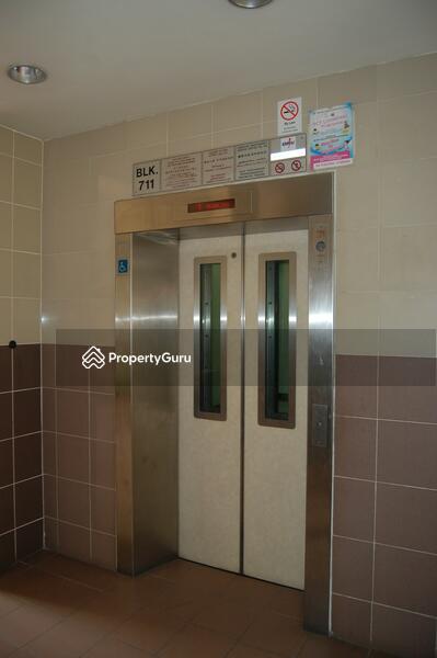 For Rent - 711 Tampines Street 71