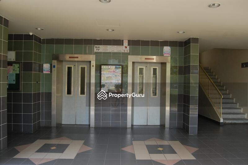For Rent - 717 Tampines Street 72