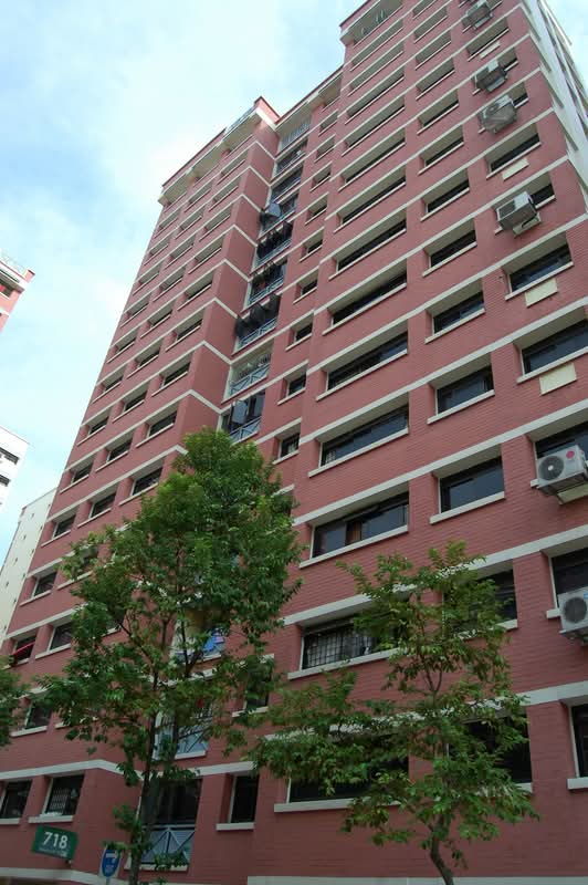 718 Tampines Street 72