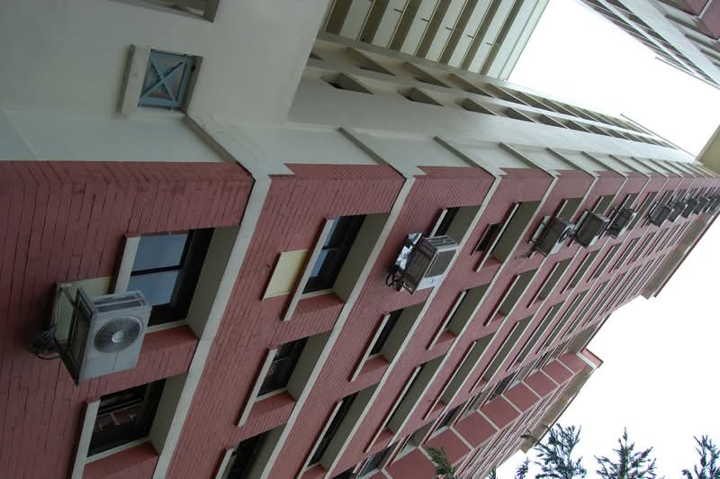 720 Tampines Street 72