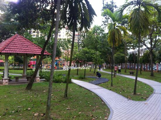 Untuk Disewa - Arena Green