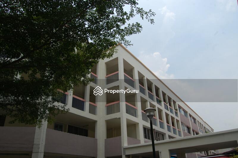 821 Tampines Street 81 #0