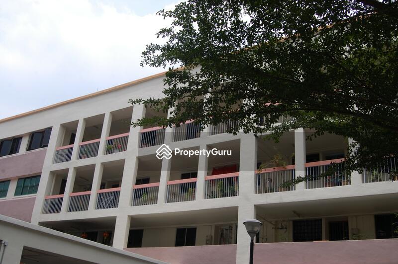 For Sale - 828 Tampines Street 81
