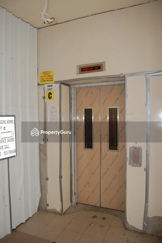 895 Tampines Street 81 #0