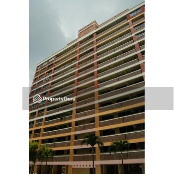 896 Tampines Street 81