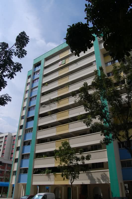 848 Tampines Street 82