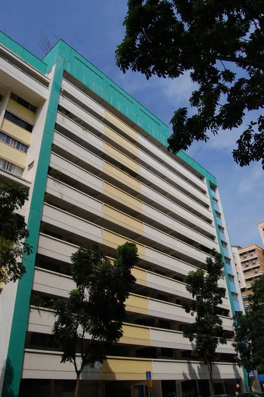854 Tampines Street 82