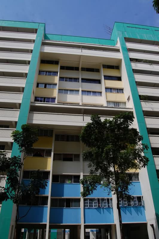 854 Tampines Street 82
