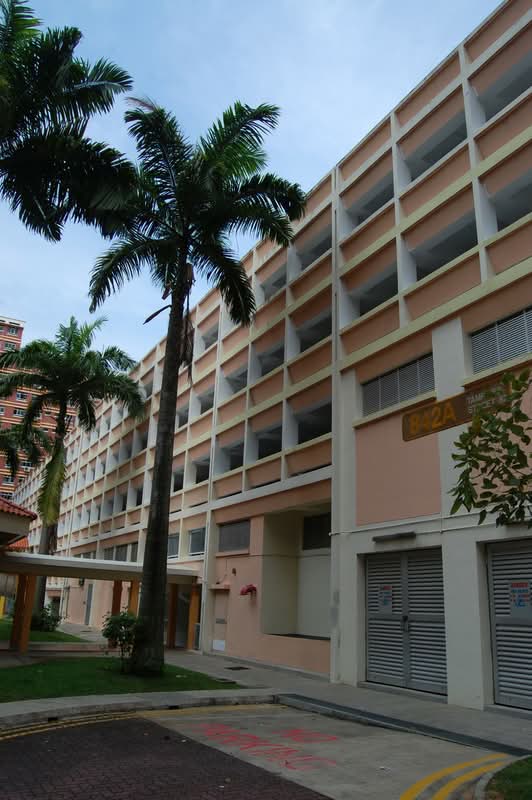 842A Tampines Street 82 #0