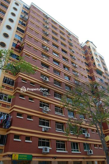 842G Tampines Street 82 HDB Flat For Sale at S$ 908,000 | PropertyGuru ...