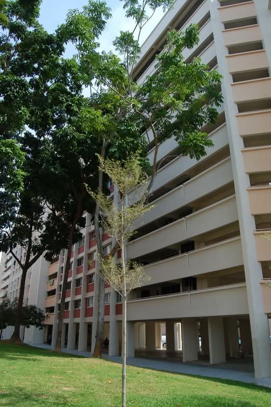 841 Tampines Street 83