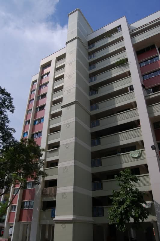 853 Tampines Street 83