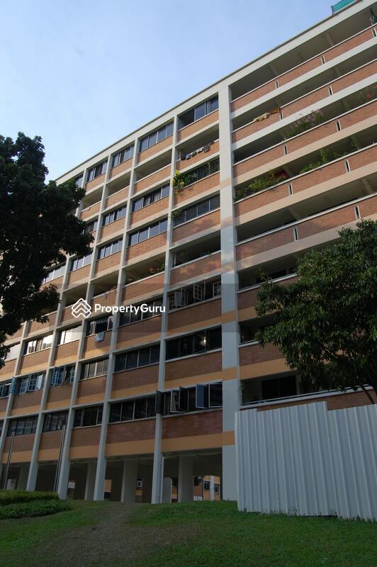 886 Tampines Street 83 #0