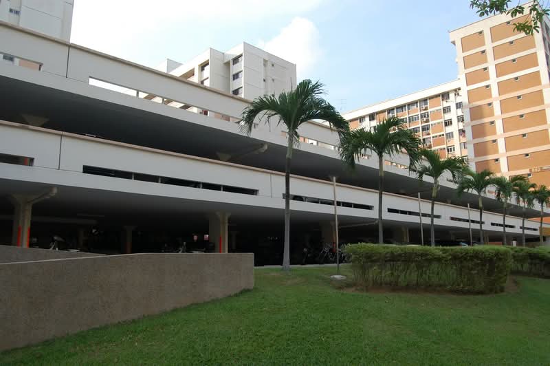 882A Tampines Street 83 #0