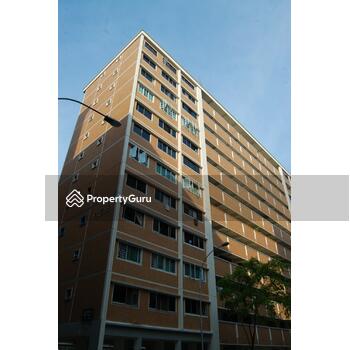 872 Tampines Street 84