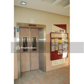 876 Tampines Street 84